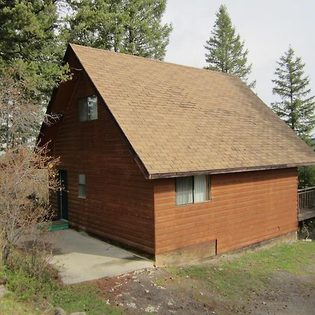 Spruce Hill Resort & Spa 108 Mile Ranch Quarto foto